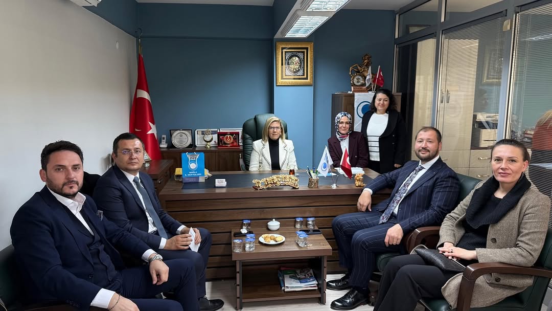 AK Parti Muğla İl Başkanlığı, Muğla Beyazay Derneği'ne Ziyaret Gerçekleştirdi