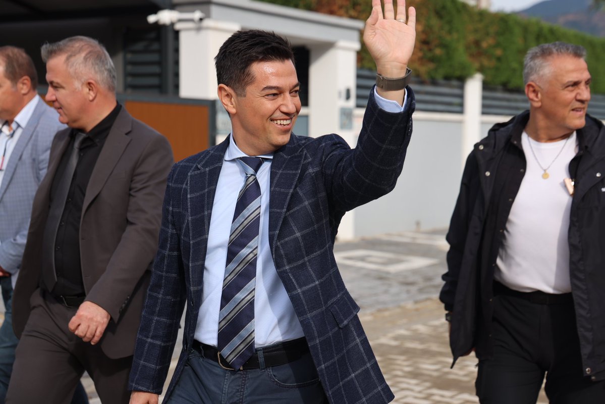 Marmaris'te Yol Yapım ve Düzenleme Çalışmaları Hız Kesmiyor