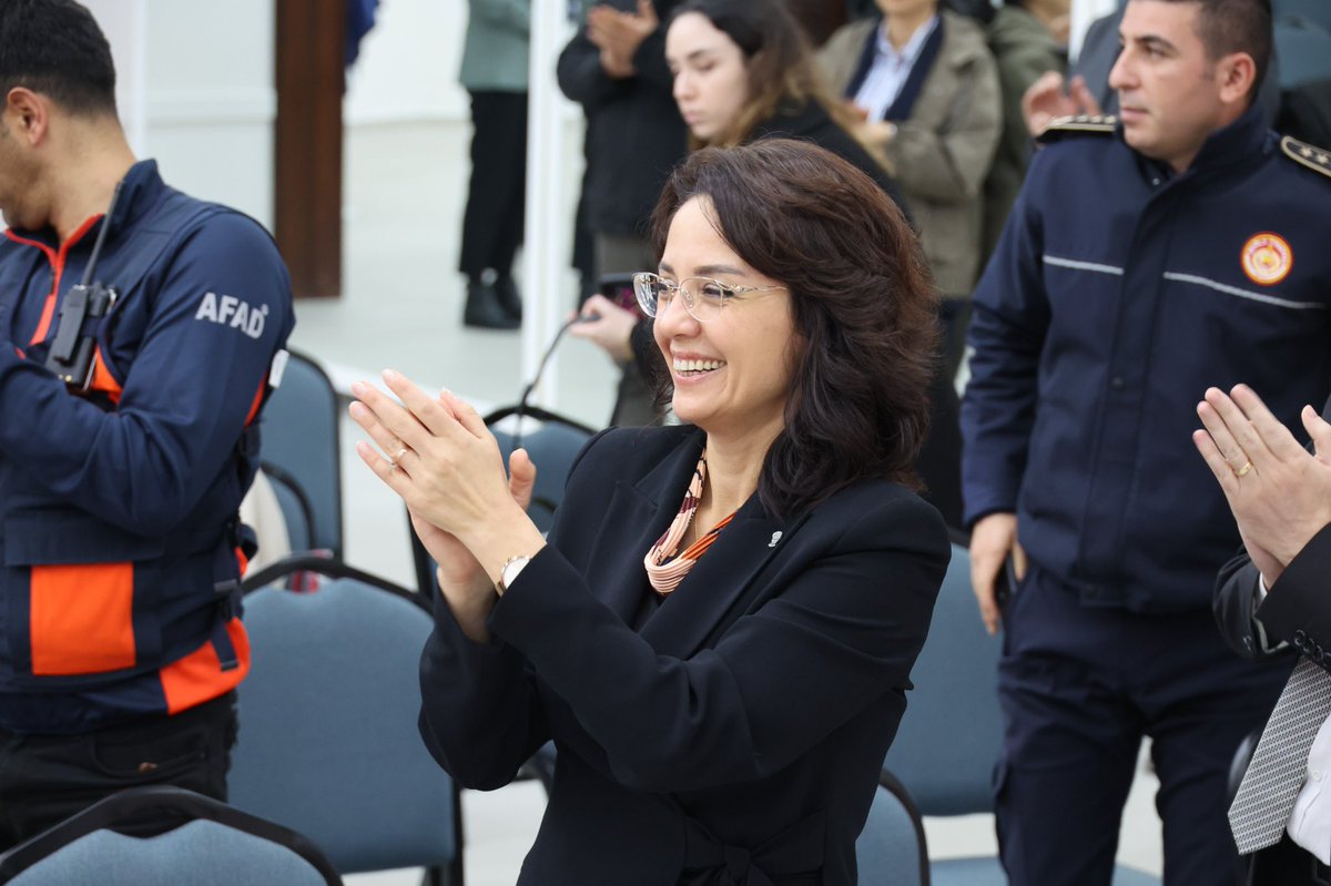 Menteşe Belediyesi Afet Gönüllüleri Yemin Töreni ile Göreve Hazır