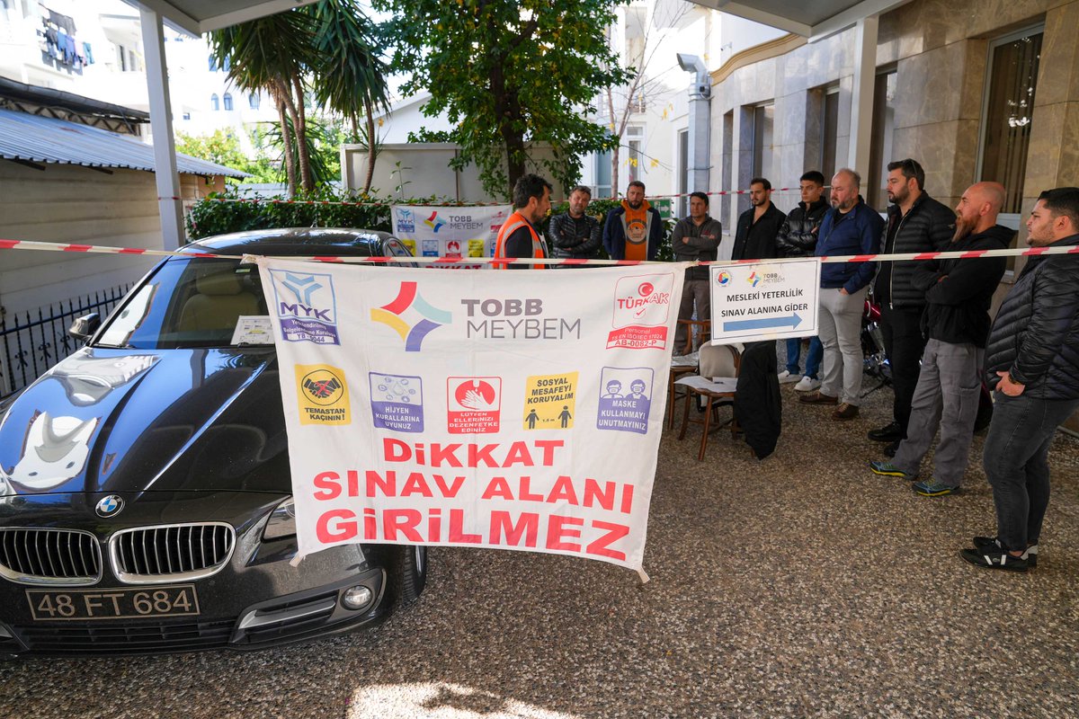 Fethiye'de 2. El Araç Satış Uzmanları Sınavla Belgelendi