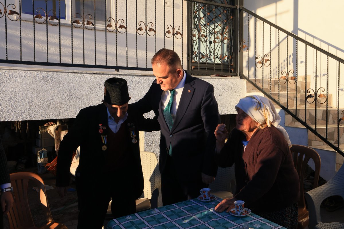 Muğla Valisi'nden Kore Gazisi'ne Anlamlı Ziyaret ve Sürpriz Jest