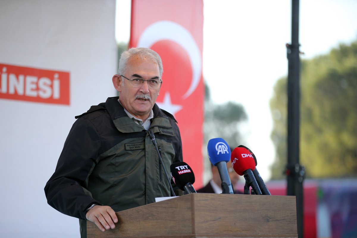 Muğla'da Çiftçilere ORKÖY Desteğiyle 36 Traktör ve 1 İş Makinesi Teslim Edildi