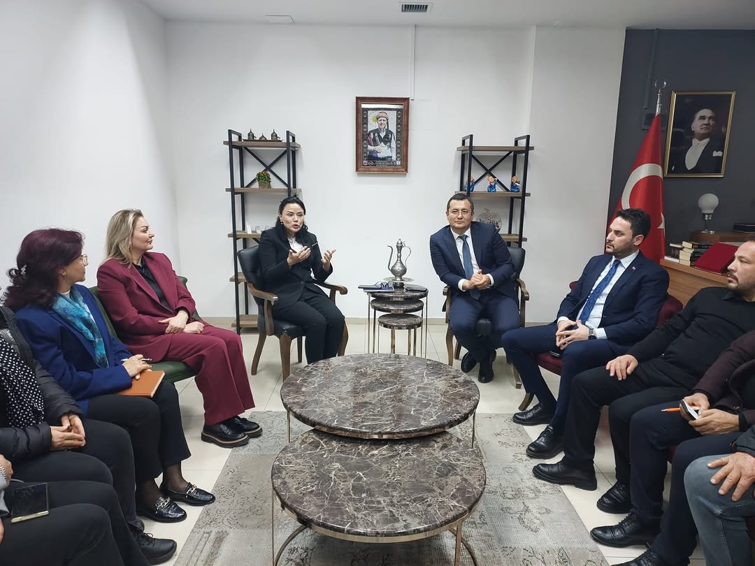 AK Parti Muğla İl Yönetimi, Menteşe Teşkilatı ile Bir Araya Geldi