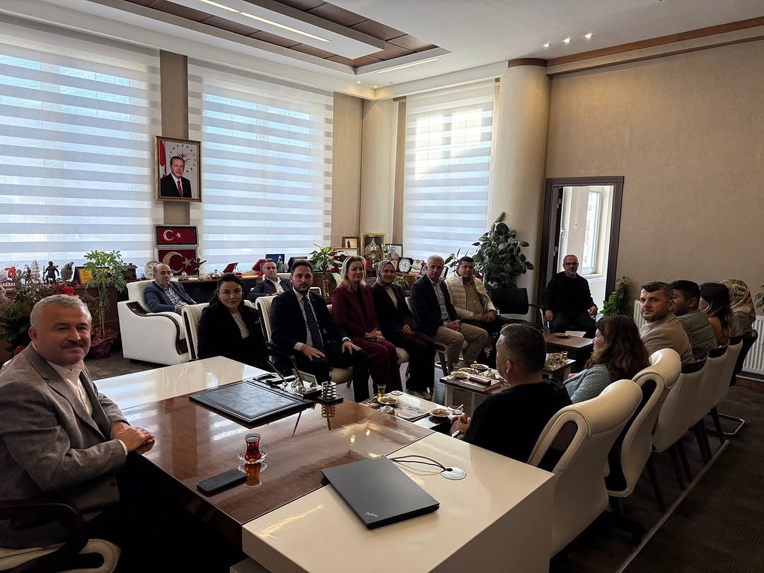 AK Parti Muğla İl Yönetimi, Kavaklıdere Belediye Başkanı'nı Ziyaret Etti