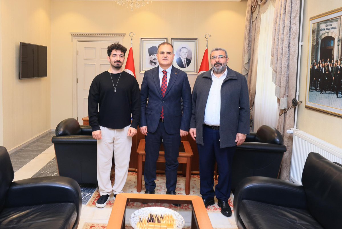 Sanat ve İş Dünyasından İsimler Muğla Valisi Akbıyık'ı Ziyaret Etti