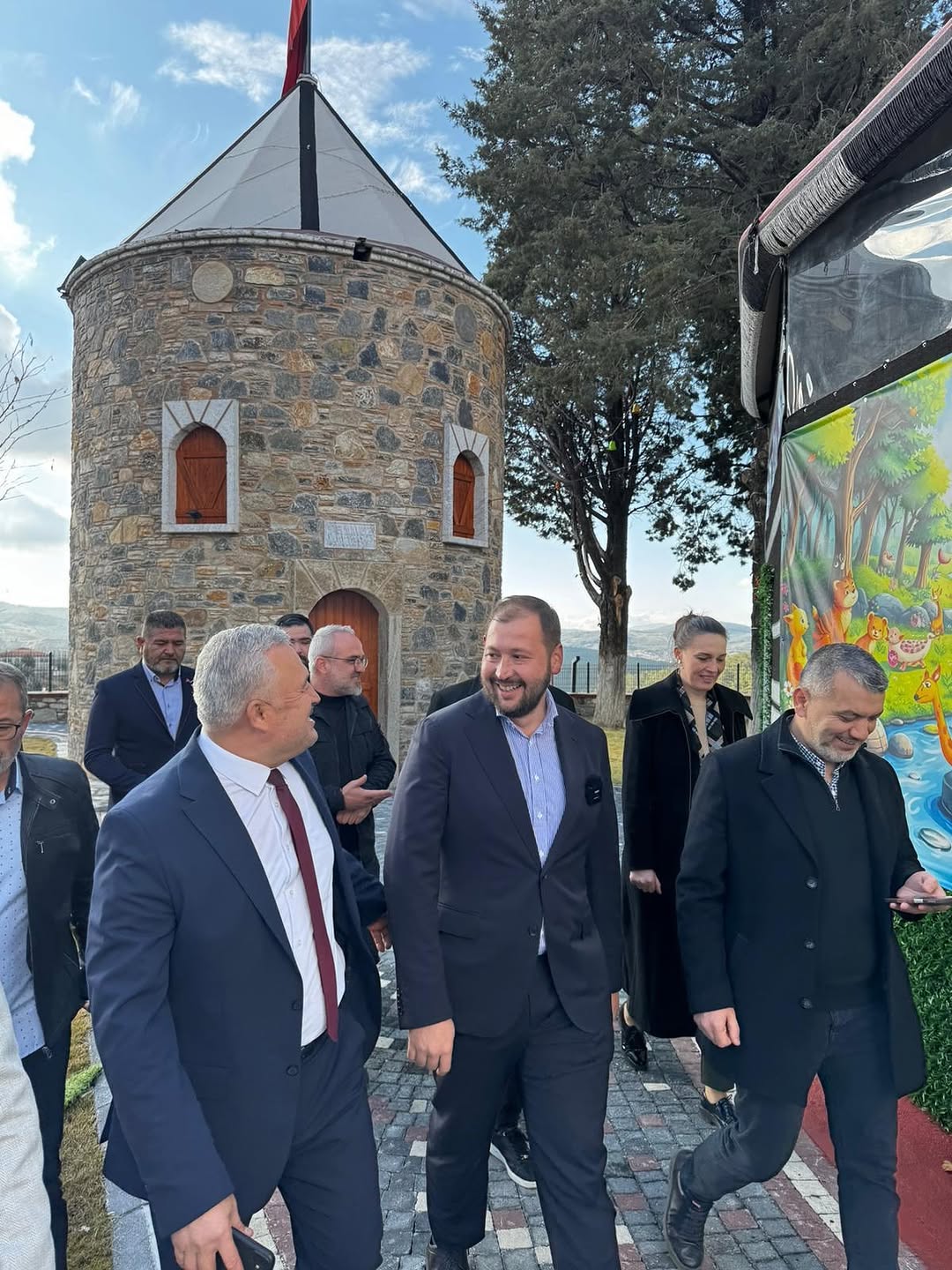 Kavaklıdere'de Esen Park Yenileme Çalışmaları Yerinde İncelendi