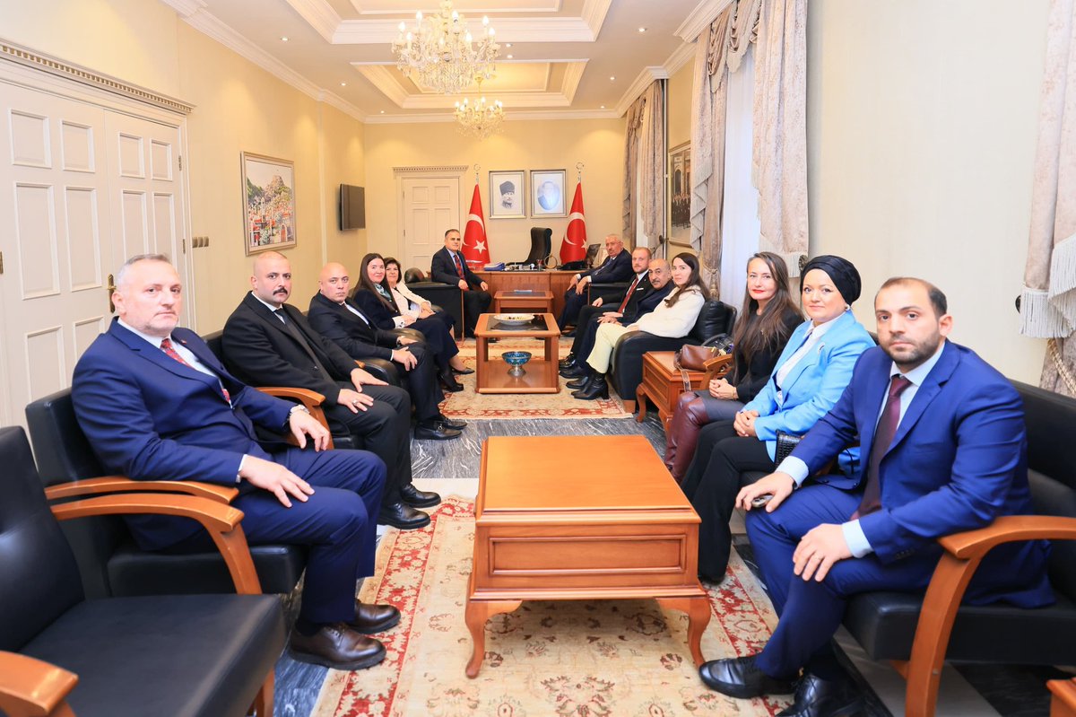 MHP Teşkilat İşlerinden Sorumlu Genel Başkan Yardımcısı Prof. Dr. Edip Semih Yalçın, Muğla Valisi Akbıyık'ı Ziyaret Etti