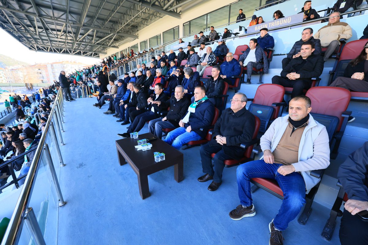 Muğlaspor, Kastamonuspor ile Berabere Kaldı | Vali Akbıyık Maçı İzledi