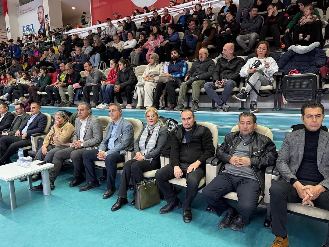 Muğla'da Genç Oryantiring Sporcuları Ödüllerine Kavuştu