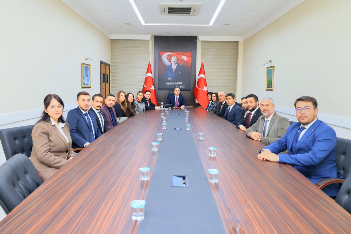 Sağlık Sen Muğla İl Temsilcileri Vali İdris Akbıyık'ı Ziyaret Etti