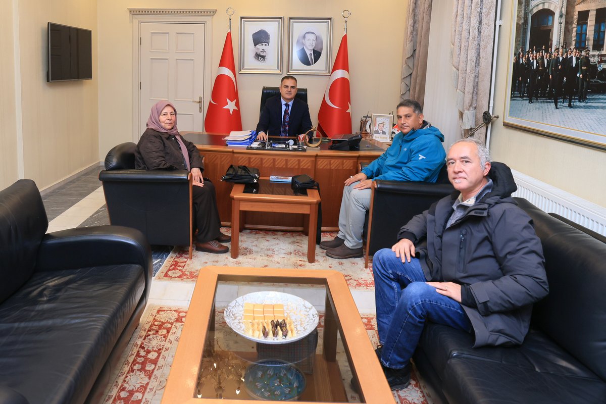 Muğla'da Kooperatif ve Cem Vakfı Temsilcileri Vali Akbıyık'ı Ziyaret Etti