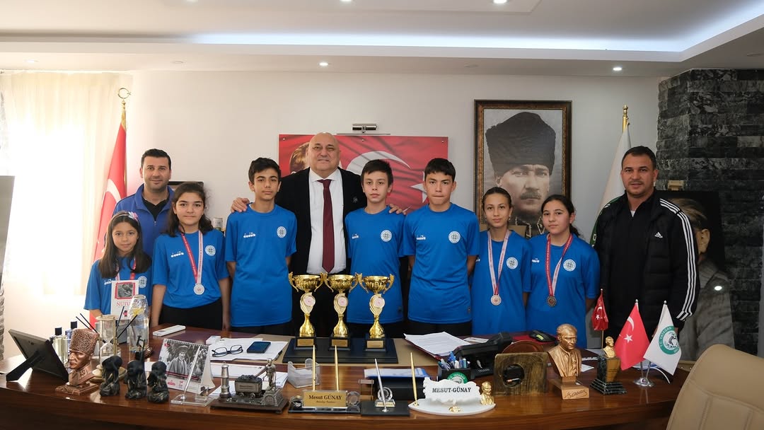 Yatağanlı Genç Sporcular Hemsball Türkiye Şampiyonası'nda Büyük Başarı Elde Etti