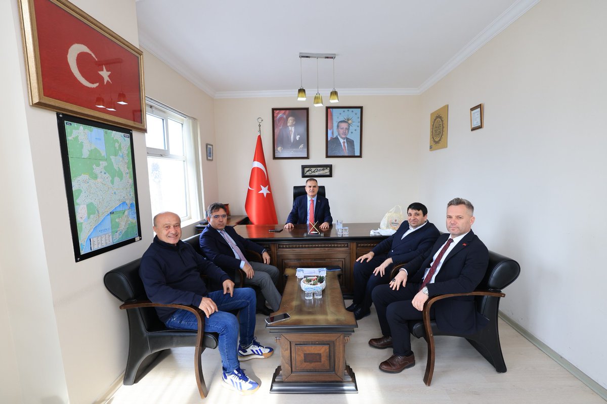 Malatyalı İş İnsanları ve Eski Süper Lig Hakemi Muğla Valisi'ni Ziyaret Etti