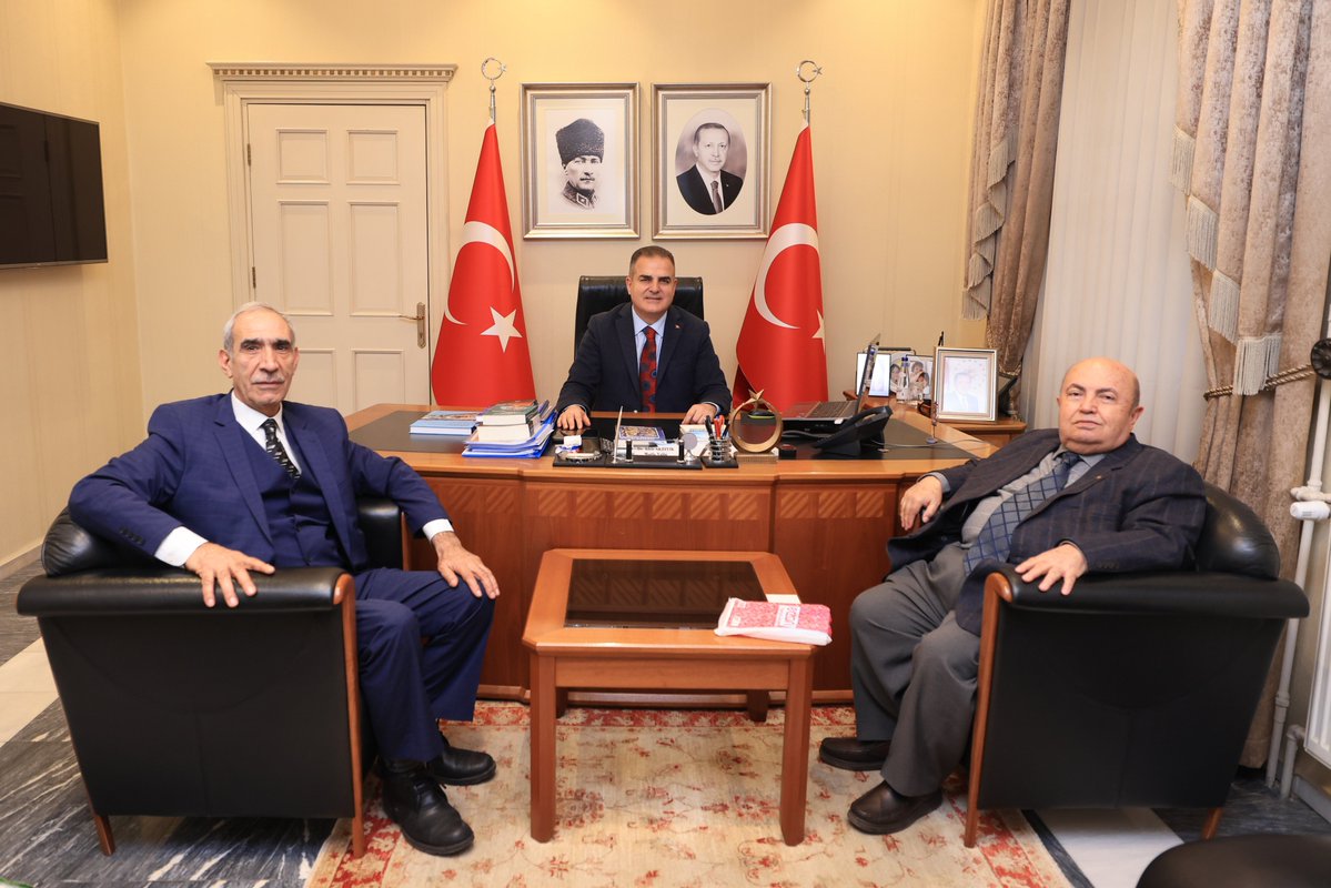 Muğla Valisi Dr. İdris Akbıyık'a Kitap Ziyareti