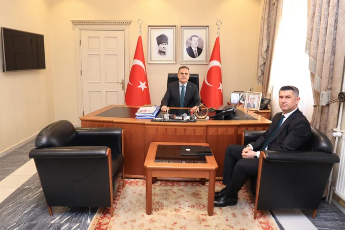 Muğla Çevre ve Şehircilik İl Müdürü Yusuf Sarıkaya, Vali İdris Akbıyık'ı Ziyaret Etti