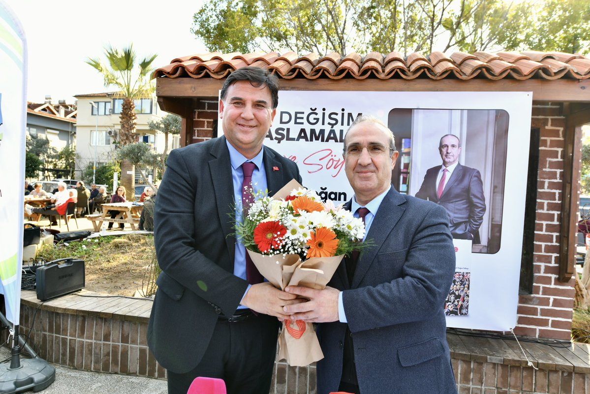 Fethiye’de Mahalle Örgütlenmesi Üzerine Etkileyici Söyleşi ve İmza Töreni Gerçekleşti