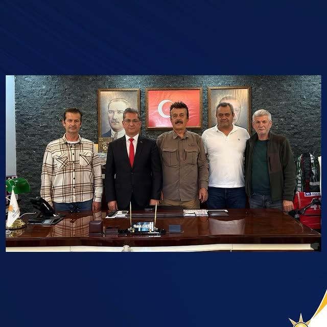 AK Parti Muğla İl Başkanı Marmaris'te Taşıyıcılarla Bir Araya Geldi