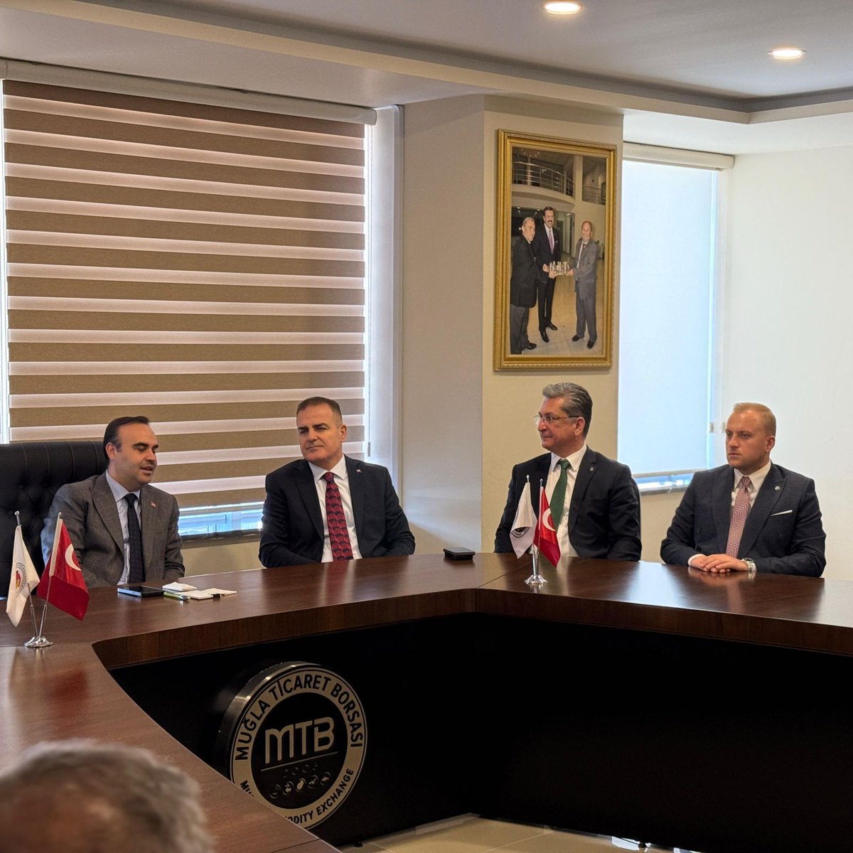 MHP İl Başkanı, Muğla Valisi'ni Ziyaret Etti