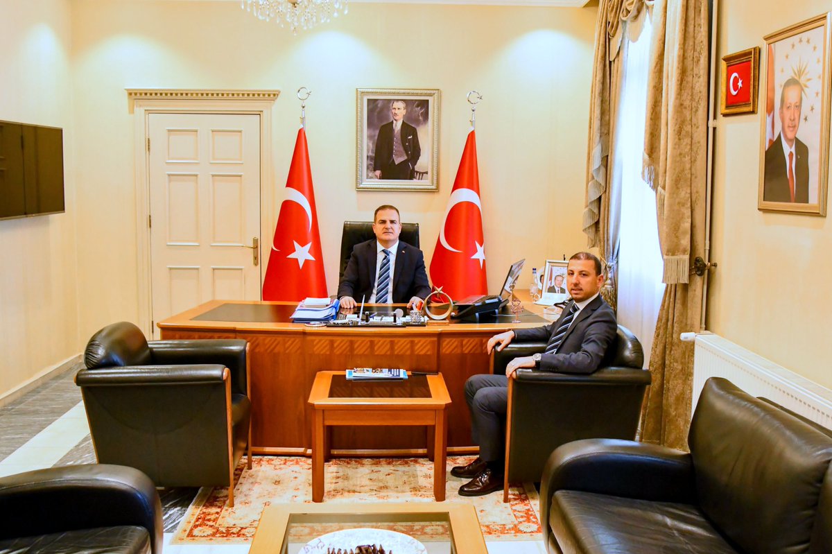 Muğla'da CHP İl Başkanı Vali Akbıyık ile Görüştu