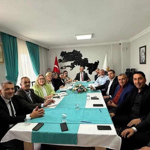 AK Parti Muğla İl Başkanlığı İlçe Başkanlarıyla İstişare Toplantısı Düzenledi