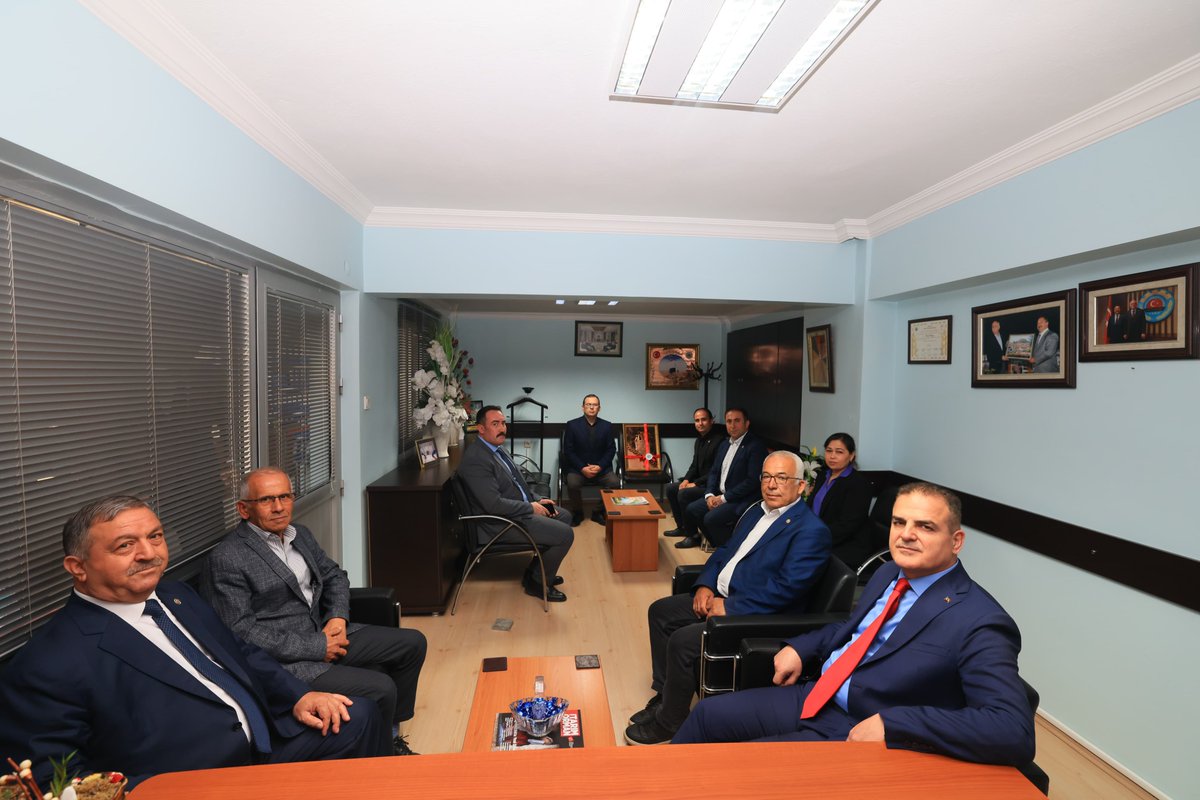 Muğla Valisi Akbıyık, Menteşe Ziraat Odası'nı Ziyaret Etti