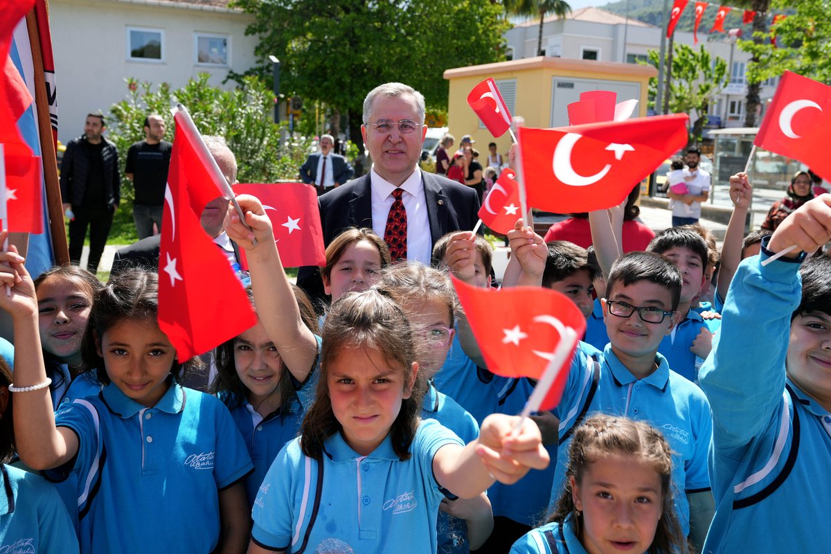 Fethiye'de 23 Nisan Coşkusu