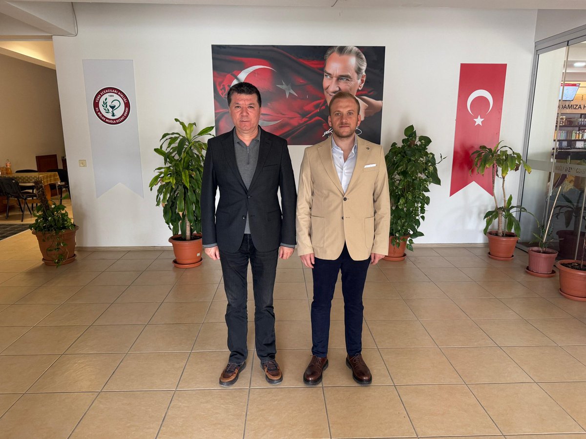 MHP Muğla İl Delegasyonu Eczacı Odası'nı Ziyaret Etti