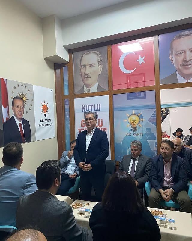 AK Parti Muğla Ula İlçe Teşkilatıyla Milletvekili Zabun ve İl Başkanlığı Toplantı Yaptı