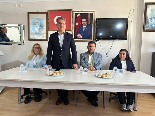 AK Parti Muğla Datça'da Teşkilat Toplantısı Düzenlendi