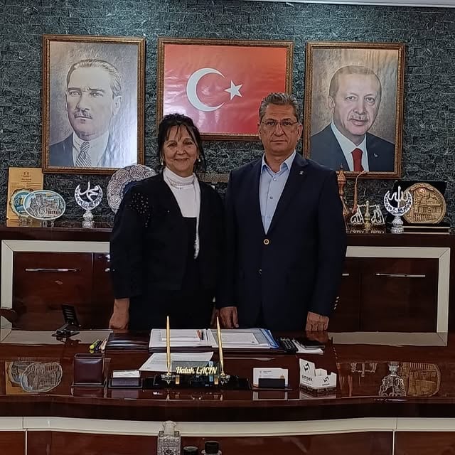 AK Parti Muğla İl Kadın Kolları Kurucu Başkanı, İl Başkanı'nı Ziyaret Etti