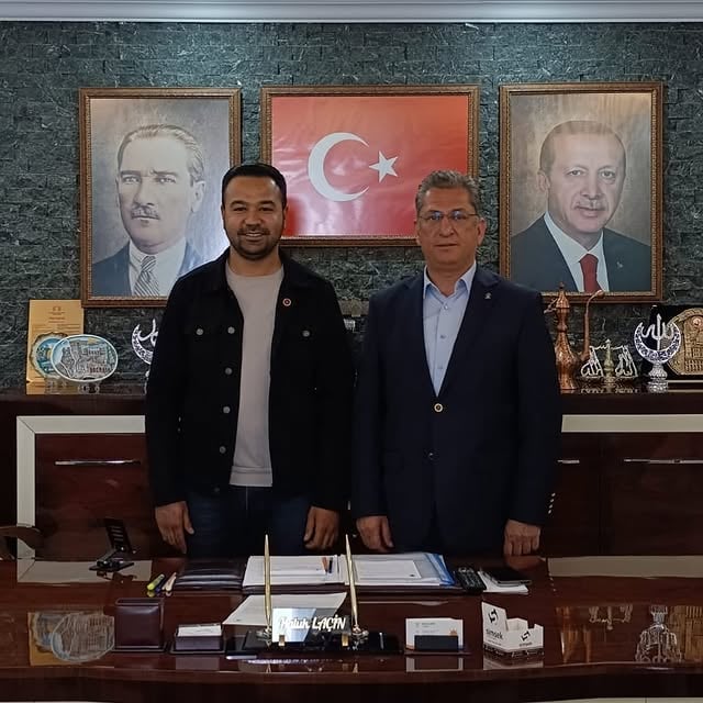 Yatağan Muhtarı, AK Parti Muğla İl Başkanı'nı Ziyaret Etti