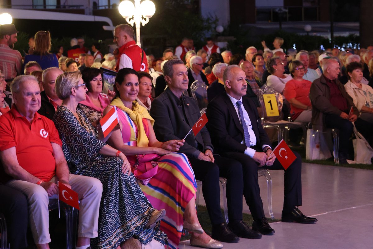Marmaris'e 31 Yıl Sonraki Üçüncü Avusturyalı Turist Kafilesi