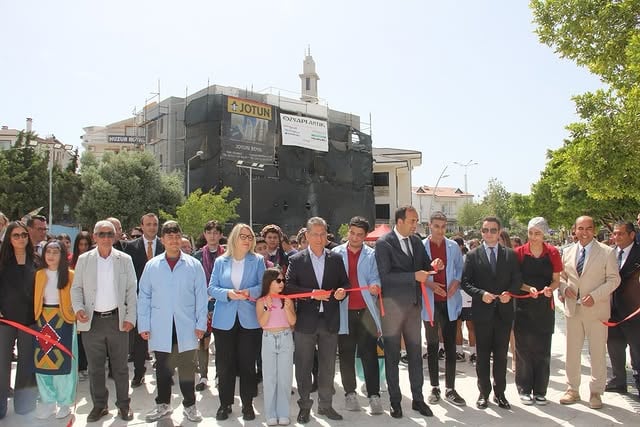 Muğla'da Mesleki Eğitim Fuarı: Gençlere Kariyer Kapıları Açılıyor