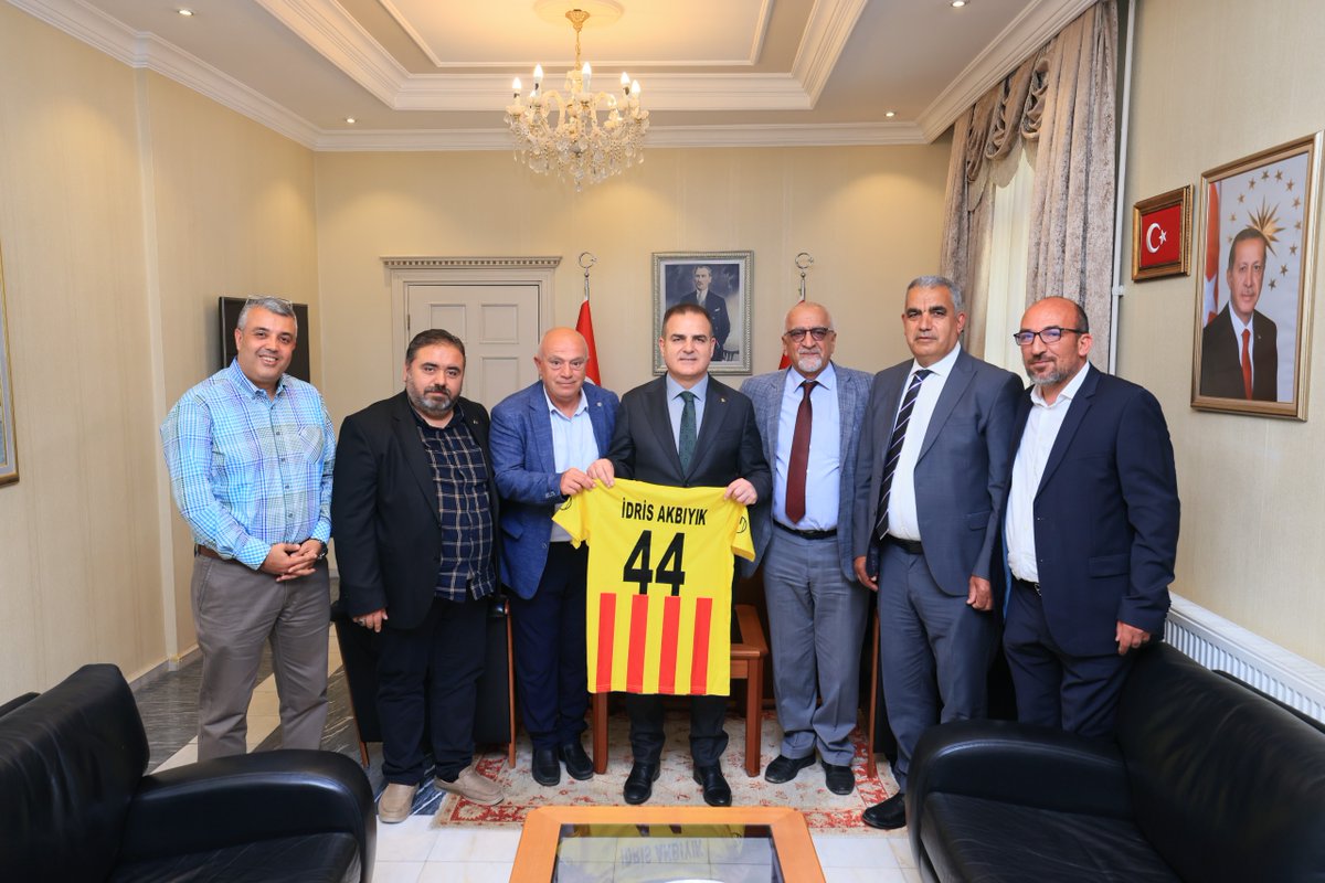 Muğla Malatyalılar Derneği, Vali Akbıyık’ı Ziyaret Etti