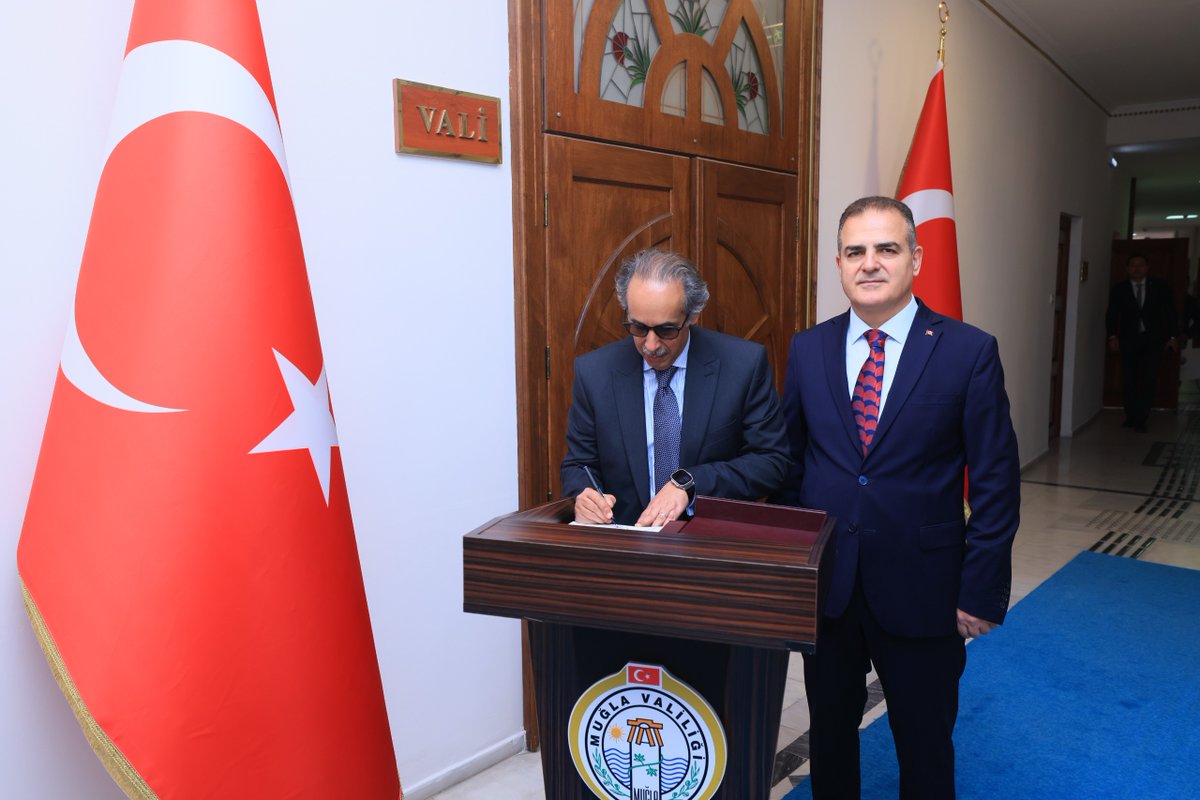 Kuveyt Büyükelçisi Akbıyık'ı Ziyaret Etti