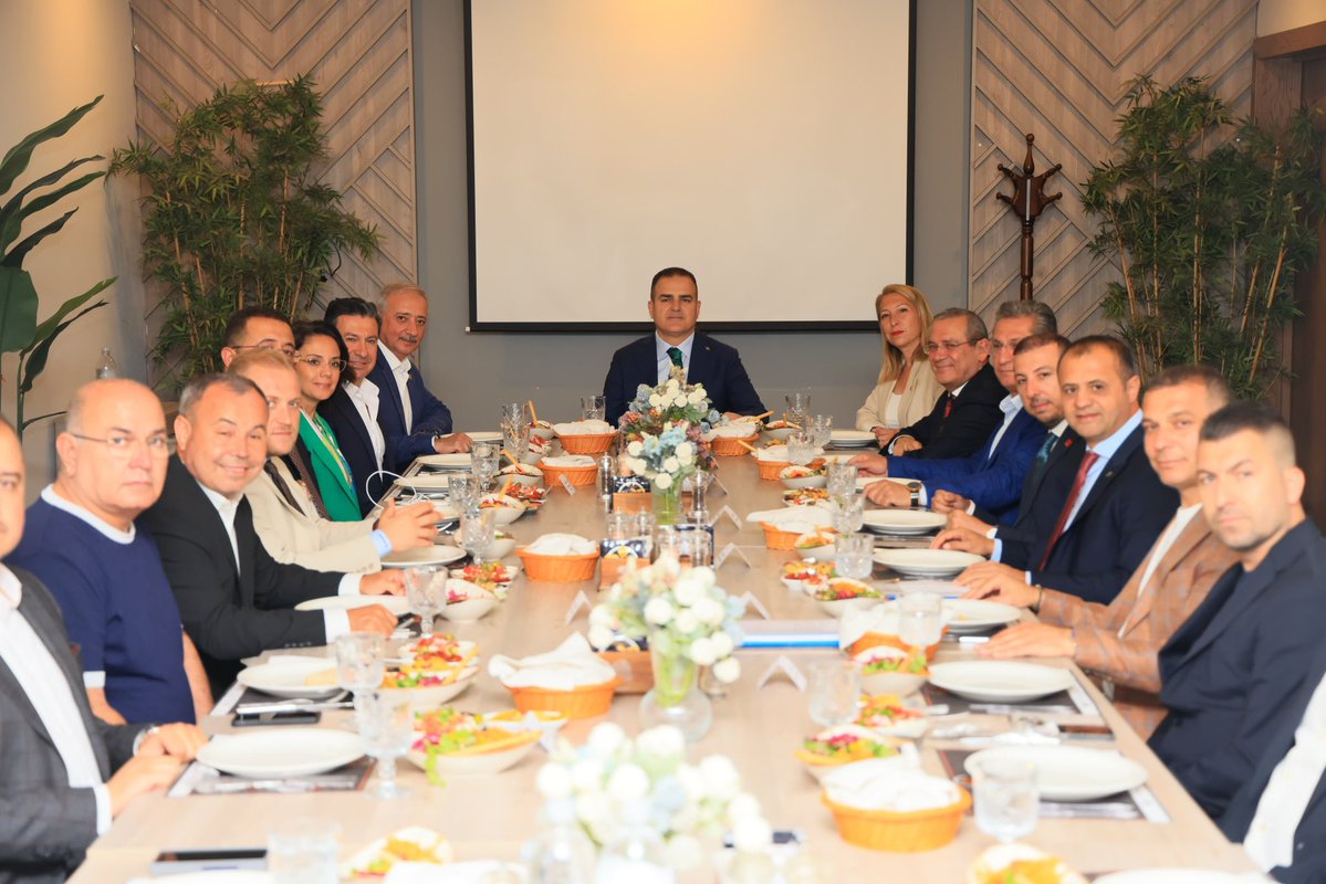 Muğla'da Valilik ve Yerel Yönetimler İstişare Toplantısı Gerçekleşti