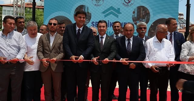 Muğla Seydikemer'de Öğrenci Barınma Sorununa Çözüm: Gençlik Evi Açıldı
