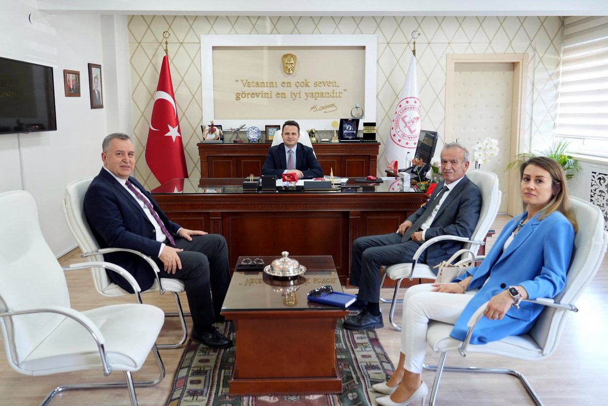 Fethiye'ye Ticaret Lisesi Talebi: Oda Yönetimi Milli Eğitim Müdürü'nü Ziyaret Etti