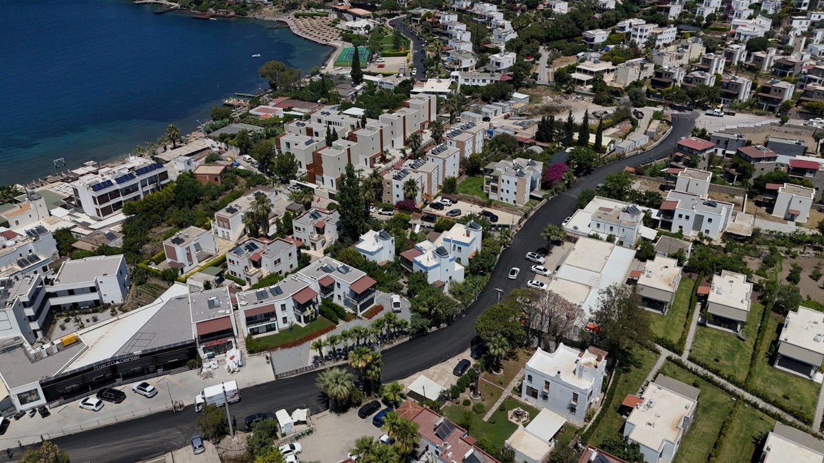 Bodrum Küçükbük Mahallesi'nde Üstyapı Çalışmaları Başladı