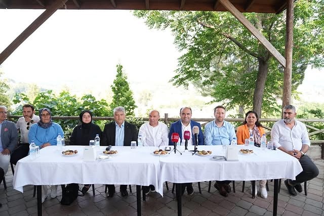 AK Parti Muğla İl Başkanlığı Seydikemer Teşkilatını Ziyaret Etti