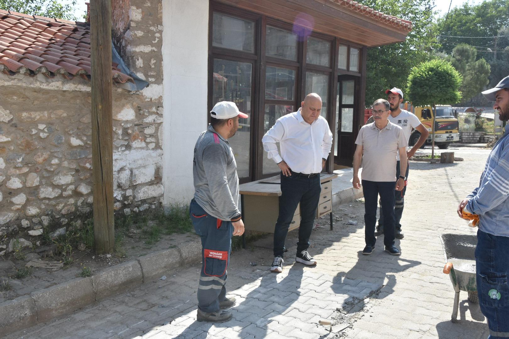 Yatağan'da Bozüyük Mahallesinde Yol Onarım Çalışmaları İnceleme Altında