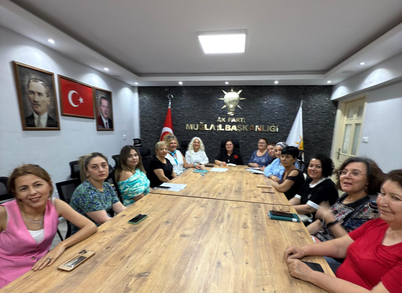 AK Parti Muğla İl Kadın Kolları Teşkilatı Hedef Belirledi