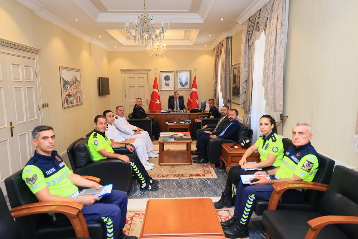 Muğla Valiliği'nde Asayiş ve Güvenlik Toplantısı Yapıldı