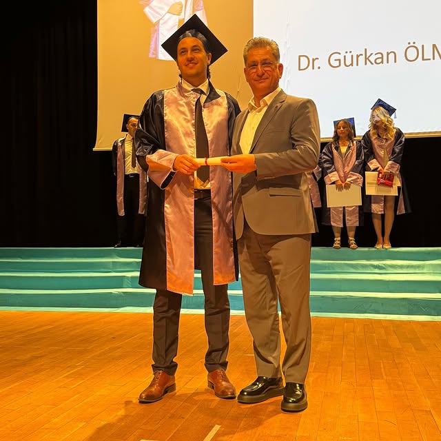 AK Parti Muğla İl Başkanı Laçin, Tıp Fakültesi Mezuniyet Törenine Katıldı