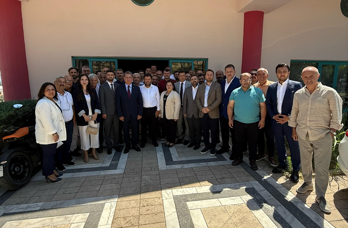 AK Parti Muğla İl Yönetimi, Teşkilat Çalışmalarını ve Gelecek Planlarını Görüştü