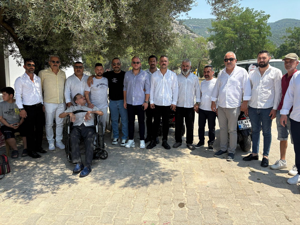 MHP Muğla İl Başkanı Demirel, Menteşe'de Mahalle Ziyaretinde Bulundu