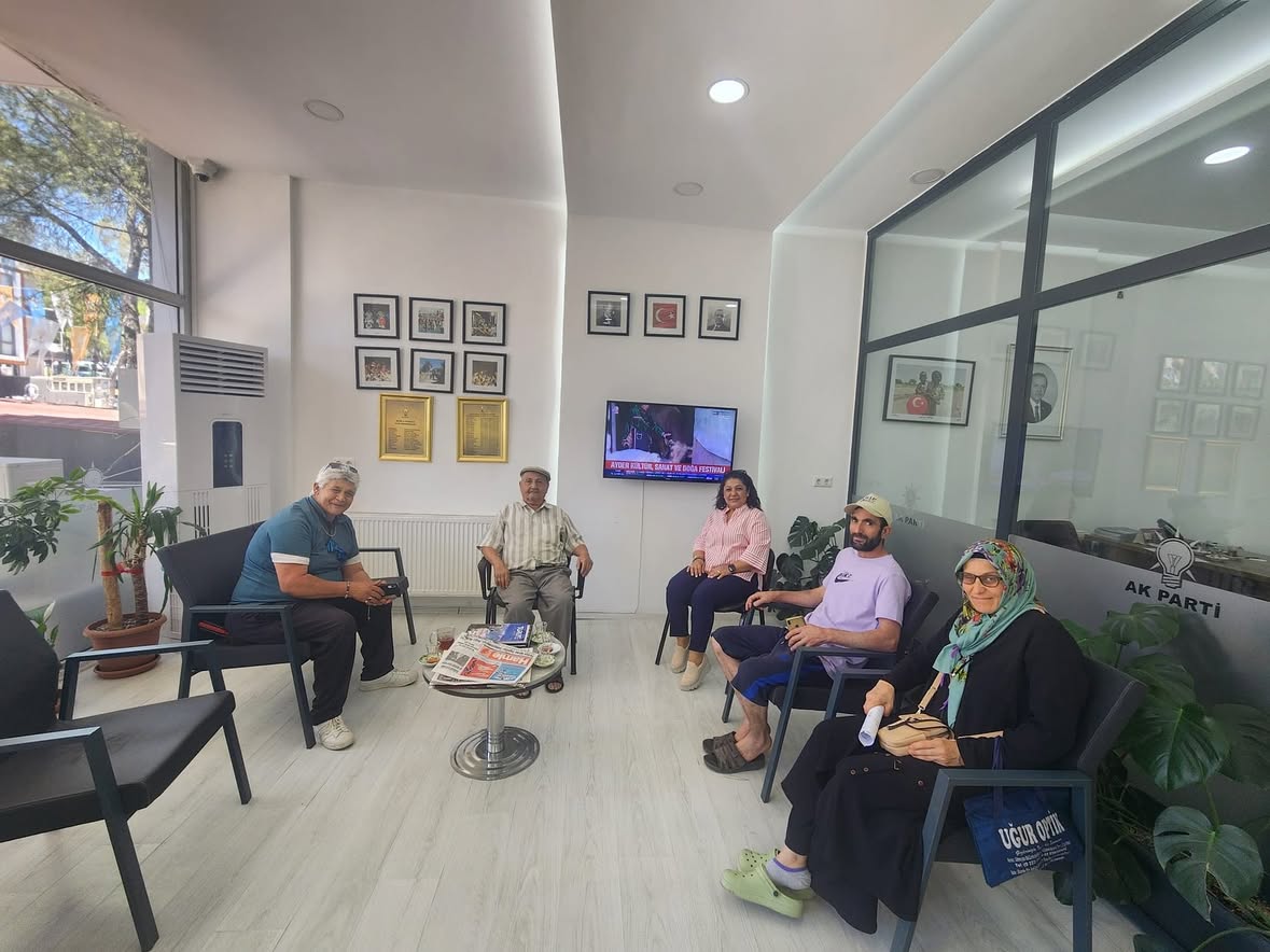 AK Parti Muğla İl Başkanlığı Vatandaşlarla Buluştu