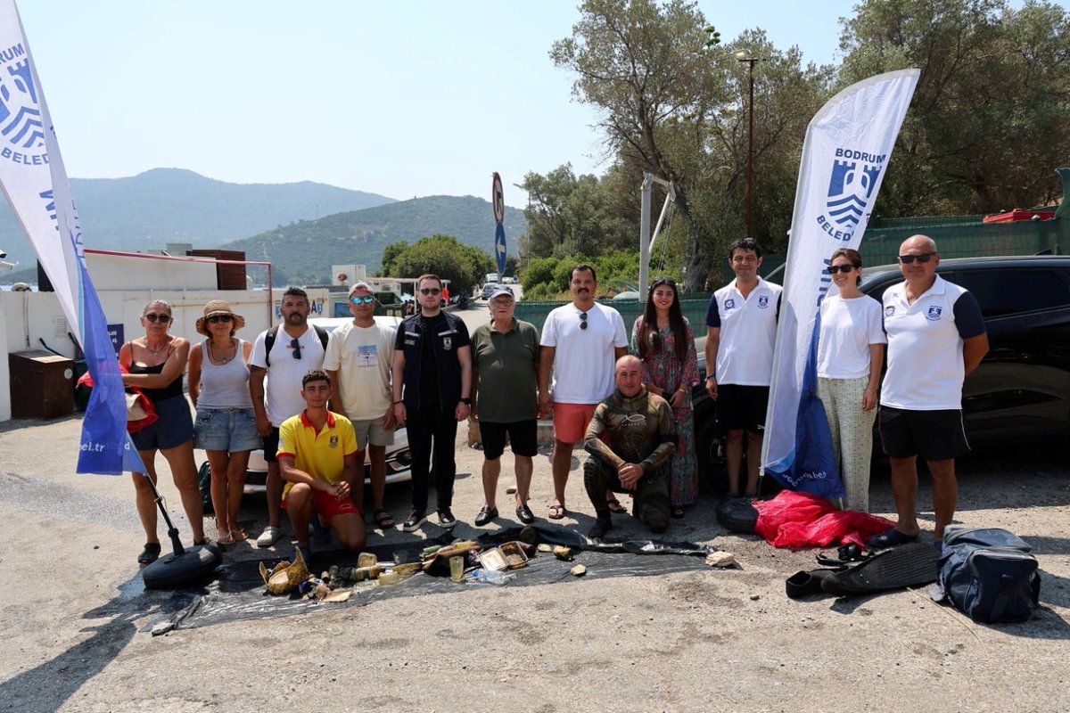 Bodrum Torba'da Deniz Dibi Temizliği Gerçekleştirildi