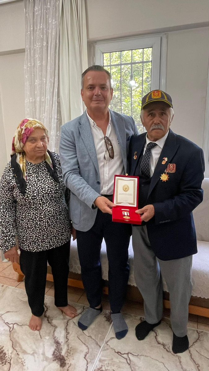 Fethiye'de Kıbrıs Gazisi Abdurrahim Kısa Madalyayla Onurlandırıldı