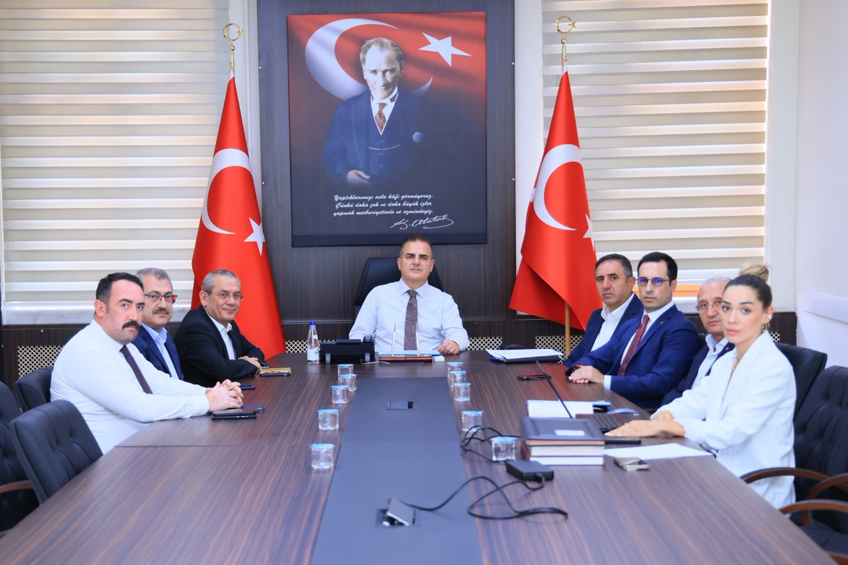 Muğla Valiliği'nde Vakıf Yönetim Kurulu Toplantısı Yapıldı